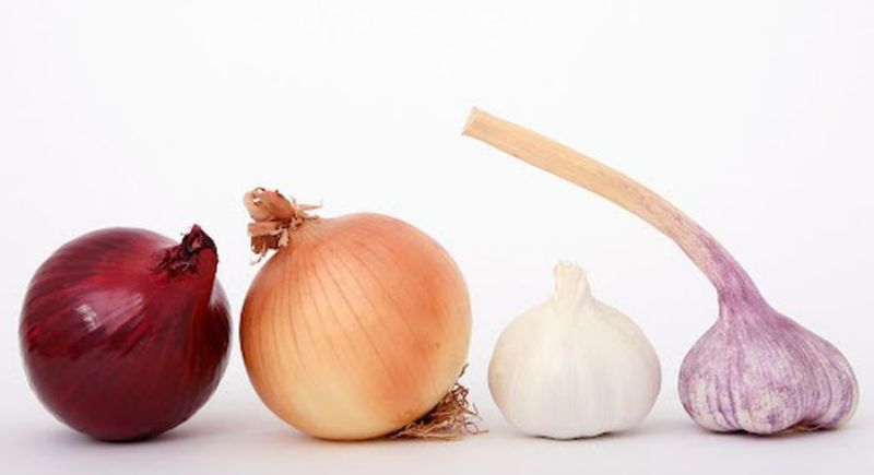 Picture for category Onions & Garlic Bulbs