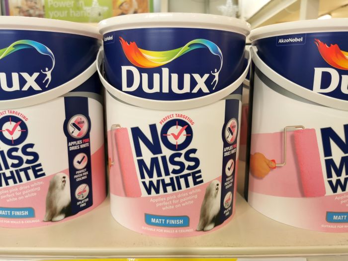 Picture of 5ltr Dulux No Miss Magic Ceiling Paint (applies pink and dries White)
