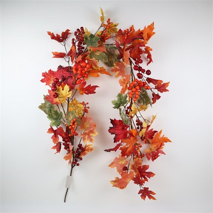 Picture of 5" Garland Autumn Berries 