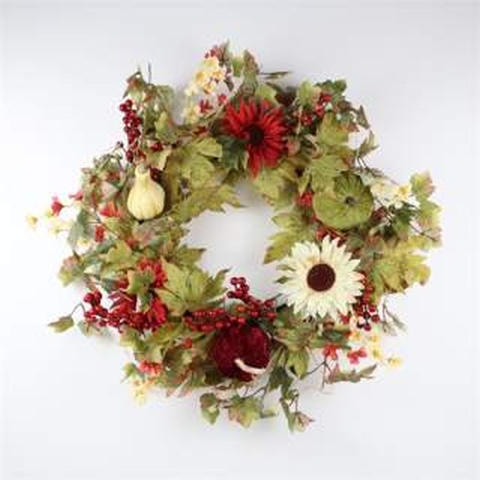 Picture of 26" Wreath With Butternut Squash